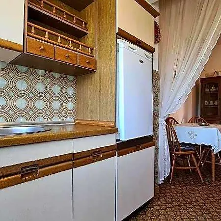 Отель 930 Пула